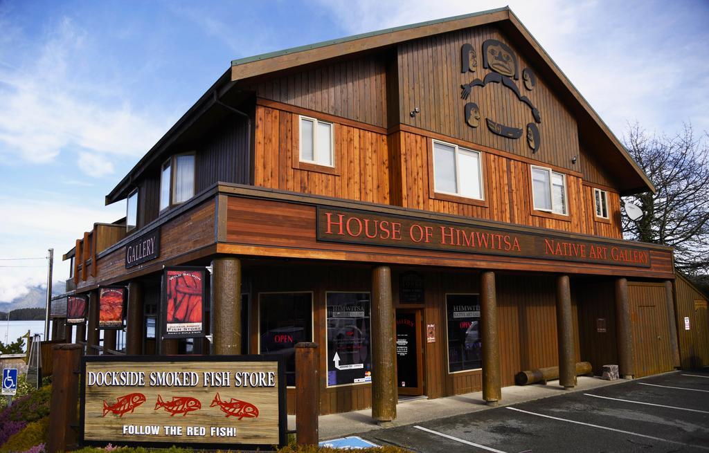 Himwitsa Lodge Tofino Exterior photo